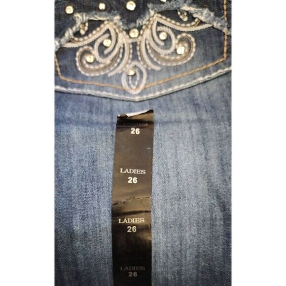 Live Hard Play Hard NWT Jeans Women Size 26 Rhinestone Embellished Pockets - Picture 6 of 8